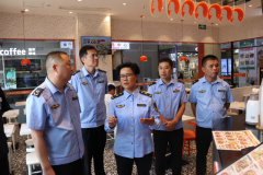 宝丰县市场监视办理局党组、局长王晓丽带队深